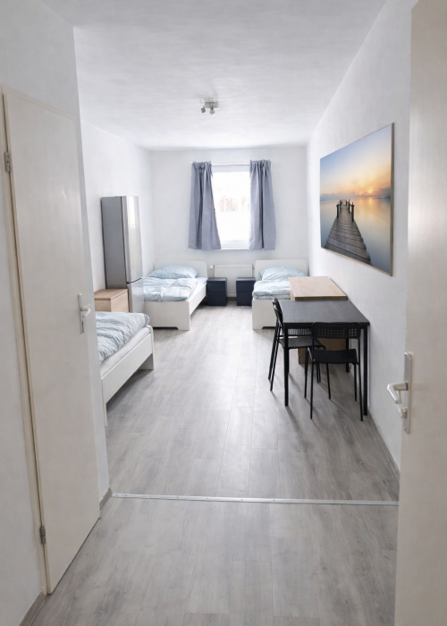 EasyRent 24: Frankfurt-Höchst 1